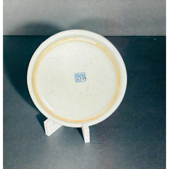 Vintage Japanese Ceramic Ashtray Blue Clover Motif Hand Painted Signed Pottery - Picture 3 of 3